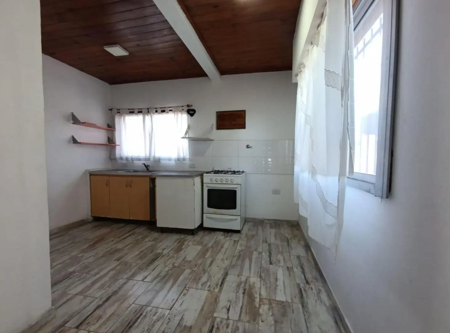 VENTA PH 3 AMBIENTES CON PATIO MORON SUR 5