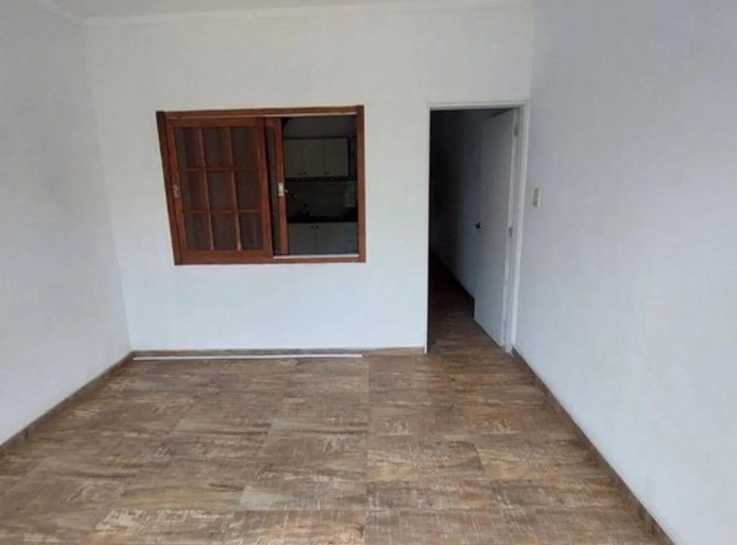ALQUILER  Departamento 2 Amb Balcon  Ituzaingó 2