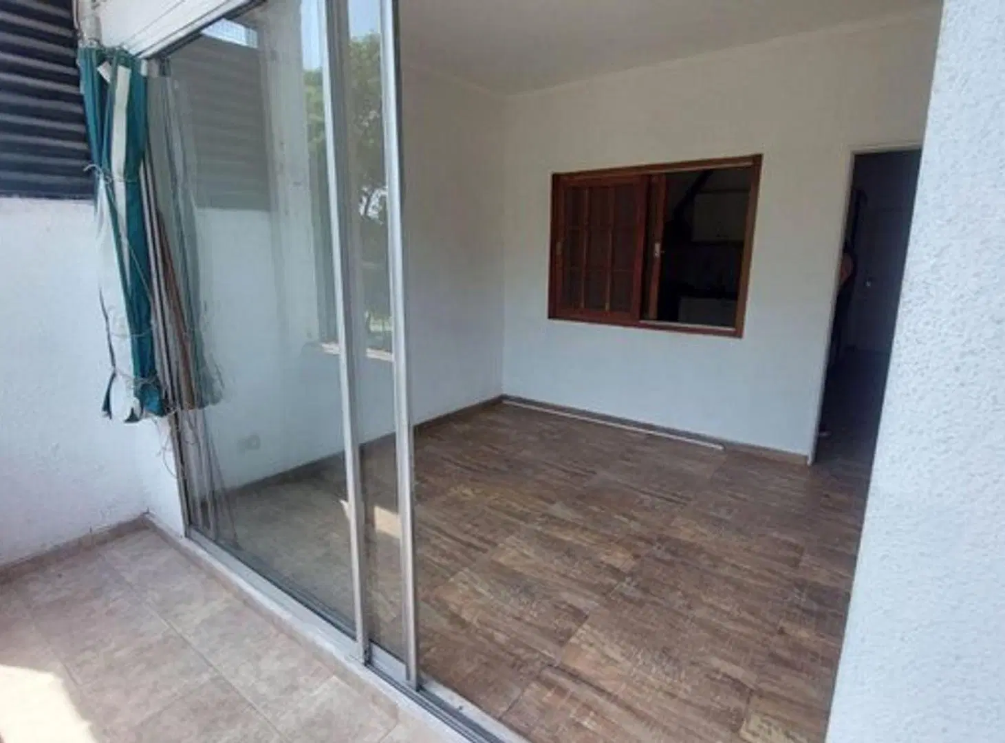 ALQUILER  Departamento 2 Amb Balcon  Ituzaingó 3