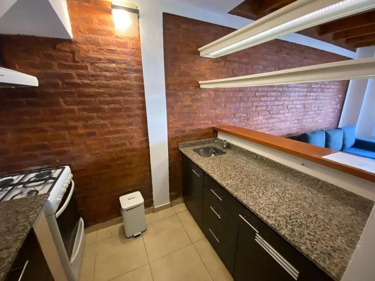 VENTA DEPTO. 2 AMB. Y 1/2  BARRIO GÜEMES - HAEDO 5