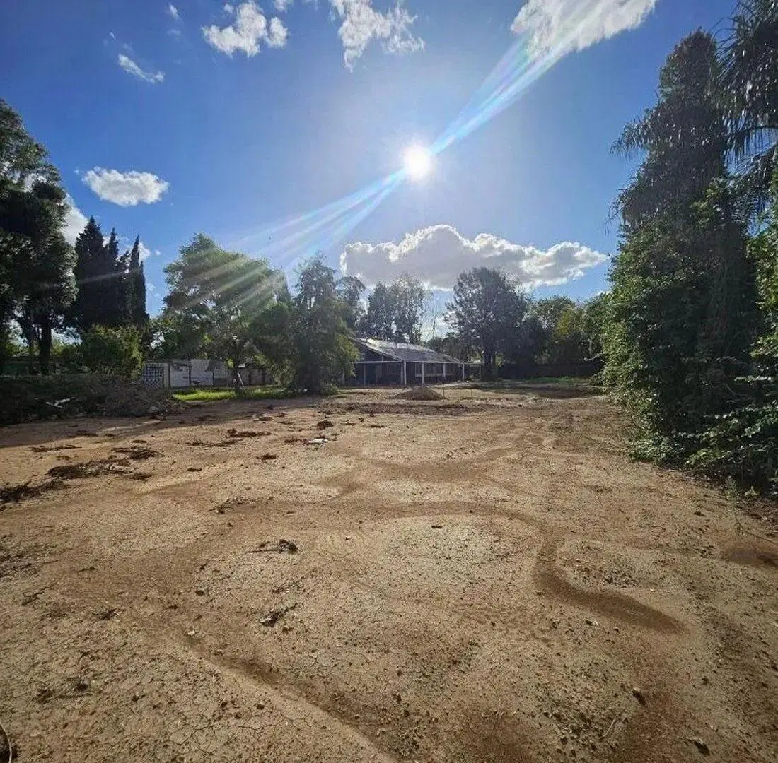 VENTA LOTE 325 M2 COMPLEJO LAS AGUSTINAS ITUZAINGO 3