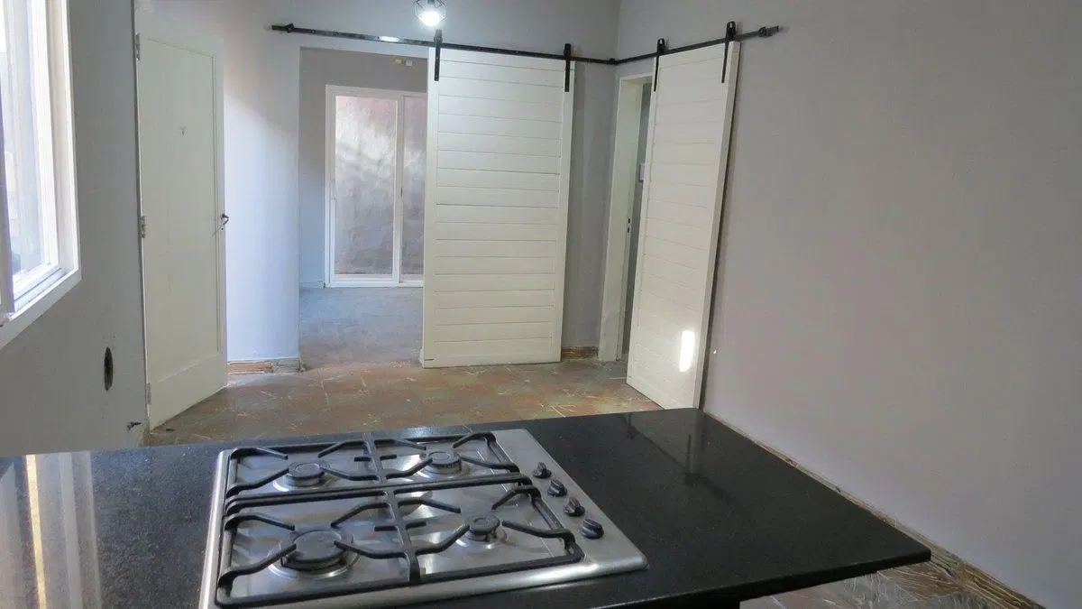 VENTA PH EN BLOQUE DE 3 AMBIENTES C/U  J.L.SUAREZ 3