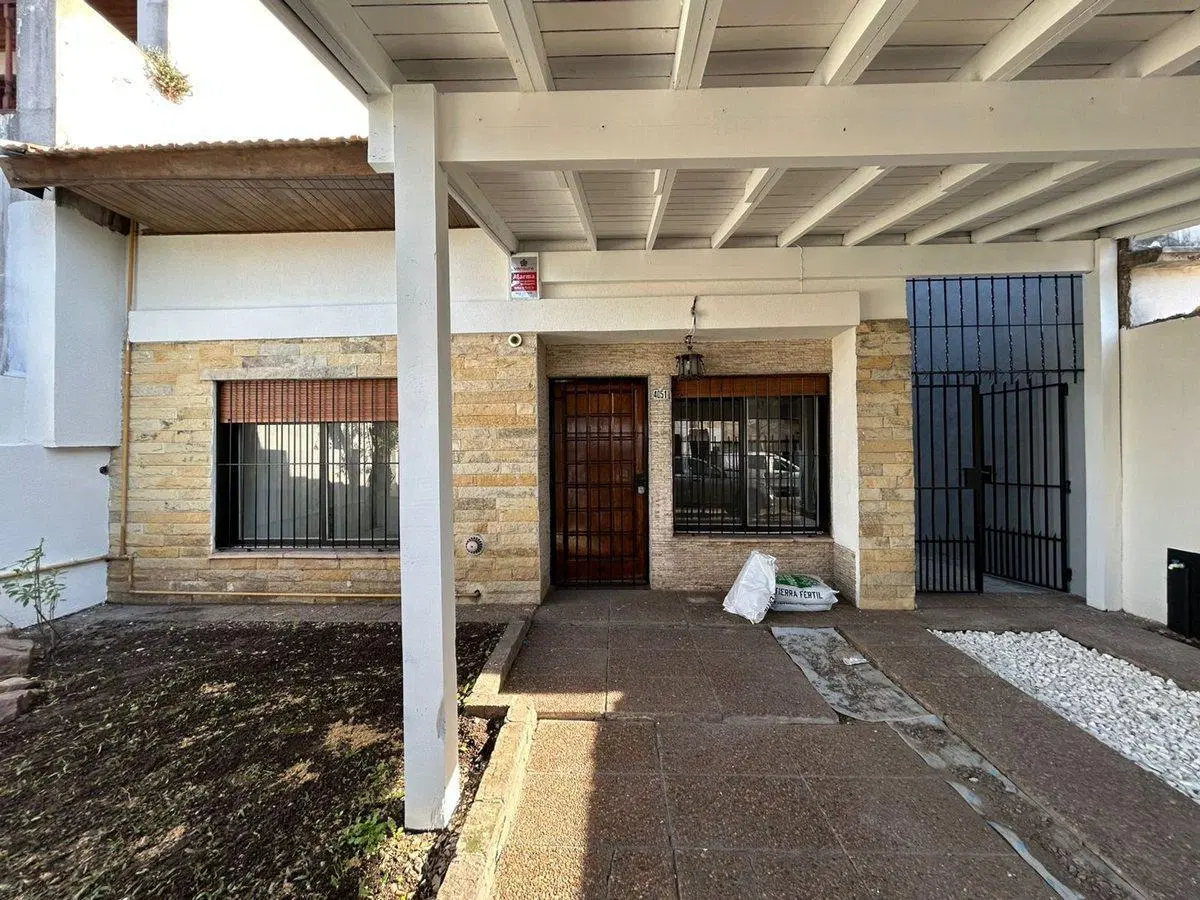 VENTA CASA 3 AMB. CON JARDÍN - SAN ANDRÉS 2