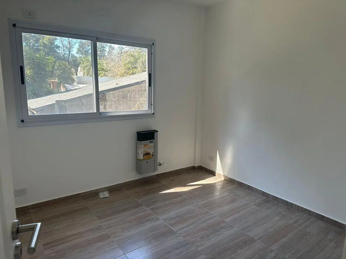 VENTA DEPTO 2 AMB CON TERRAZA/COCHERA 3