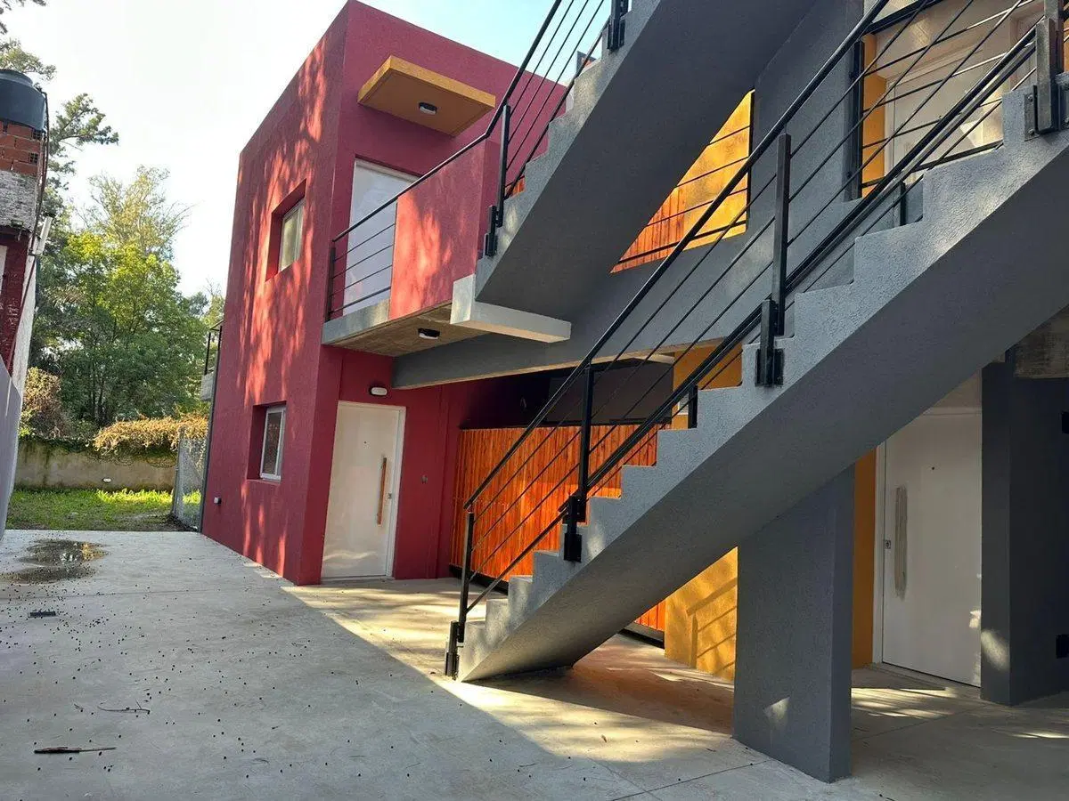 VENTA DEPTO 2 AMB CON TERRAZA/COCHERA 5