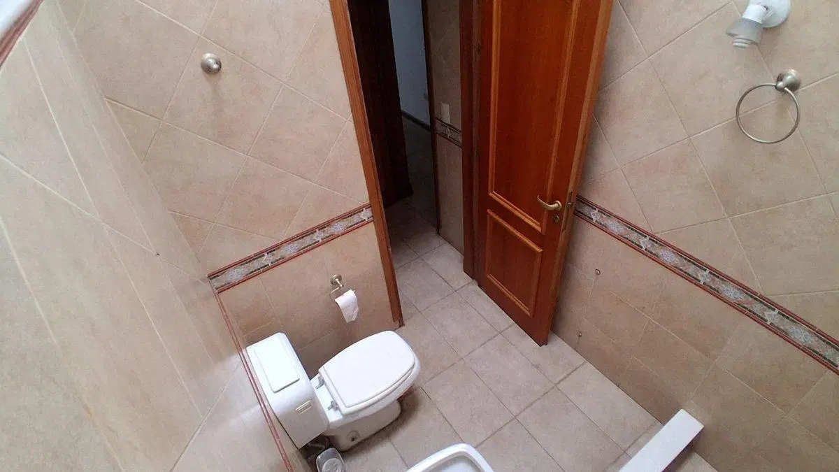 VENTA CASA CON QUINCHO Y FONDO EN MERLO APTO CRED. 3