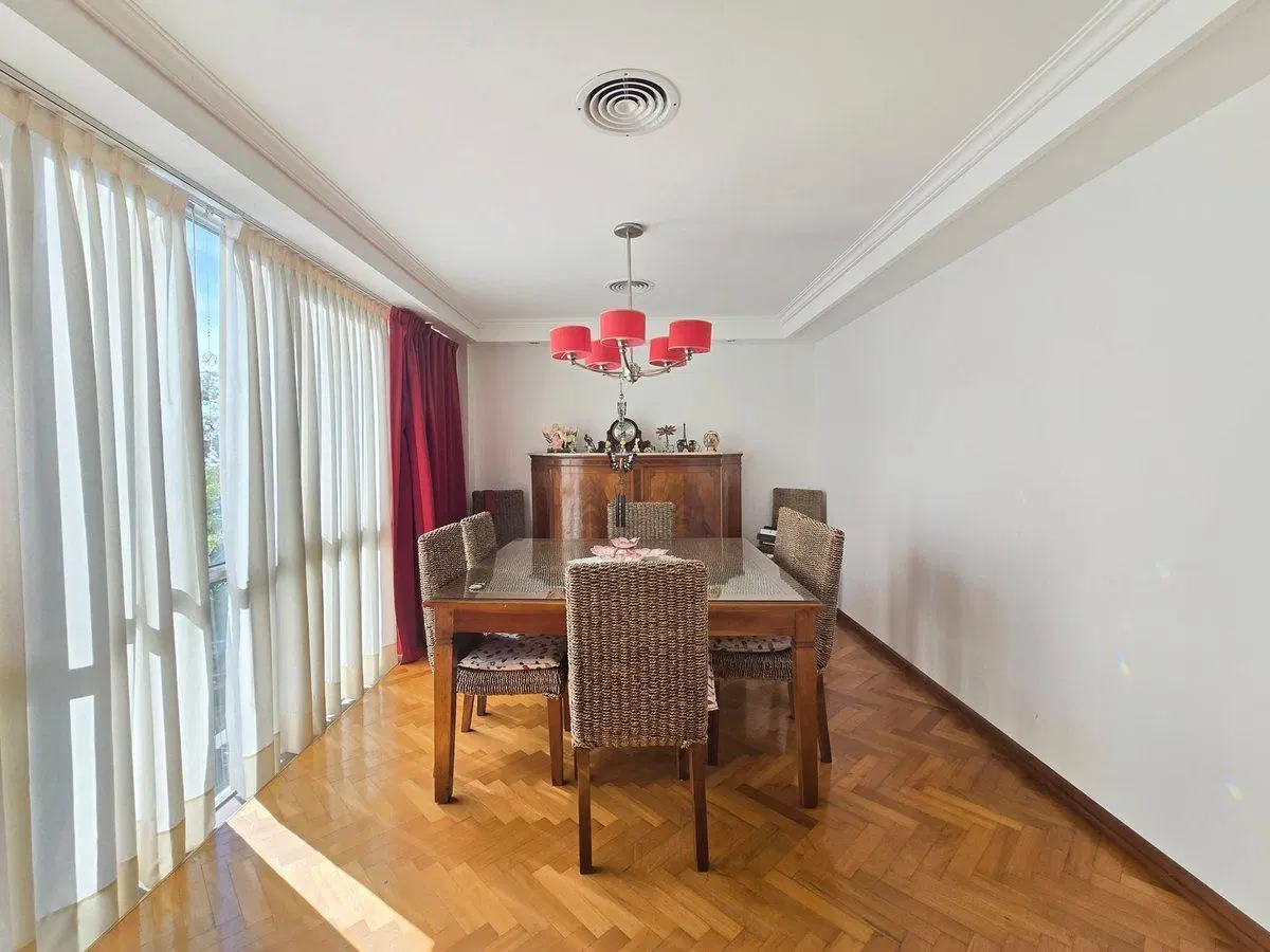 VENTA DEPARTAMENTO 5 AMBIENTES CASTELAR CENTRO 5