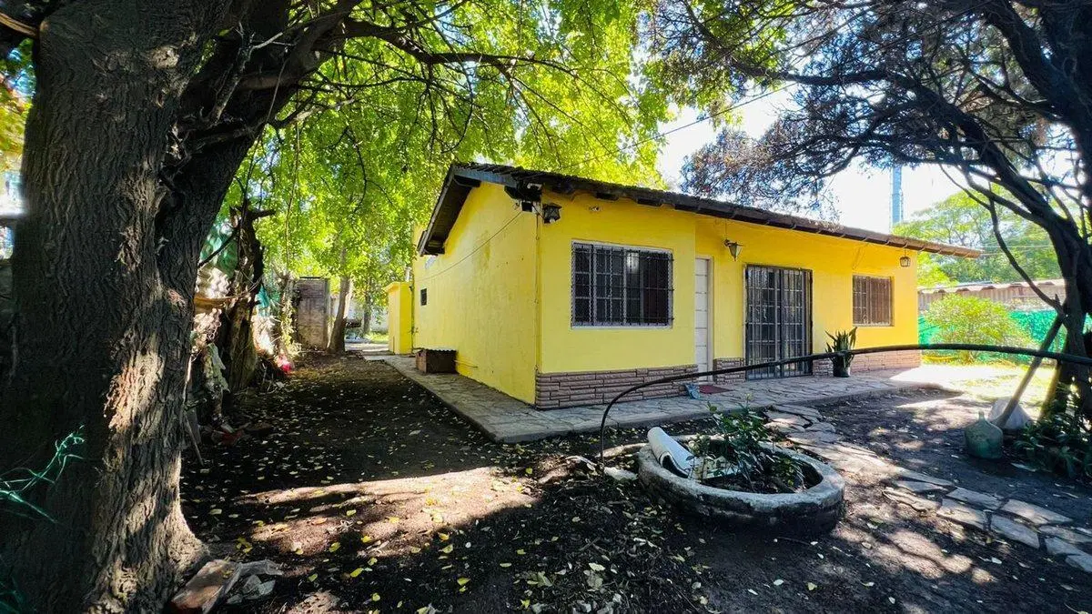 CASA QUINTA 3 AMBIENTES EN VENTA PERMUTA 2