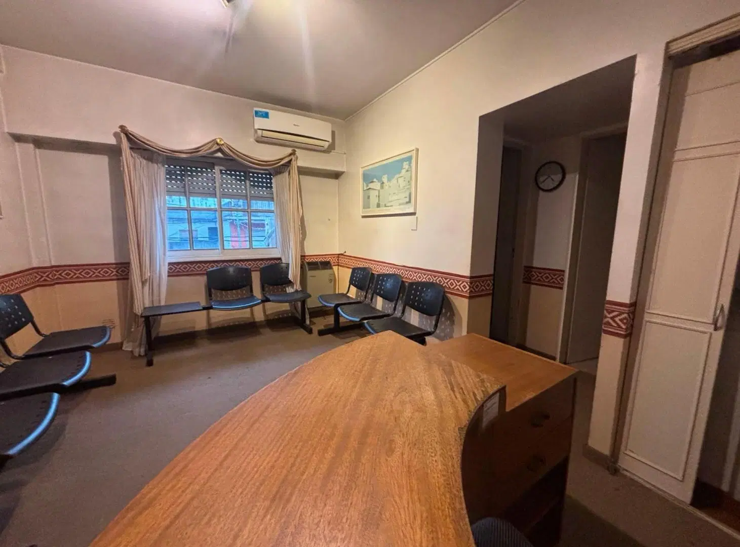 VENTA DEPTO  2 AMB. CASTELAR CENTRO 4