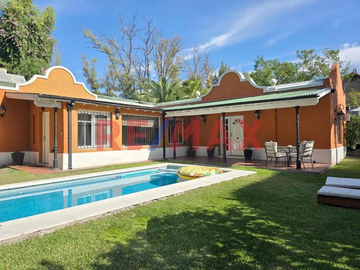 VENTA CASA 4 AMBIENTES PARQUE LELOIR PLANTA BAJA 2