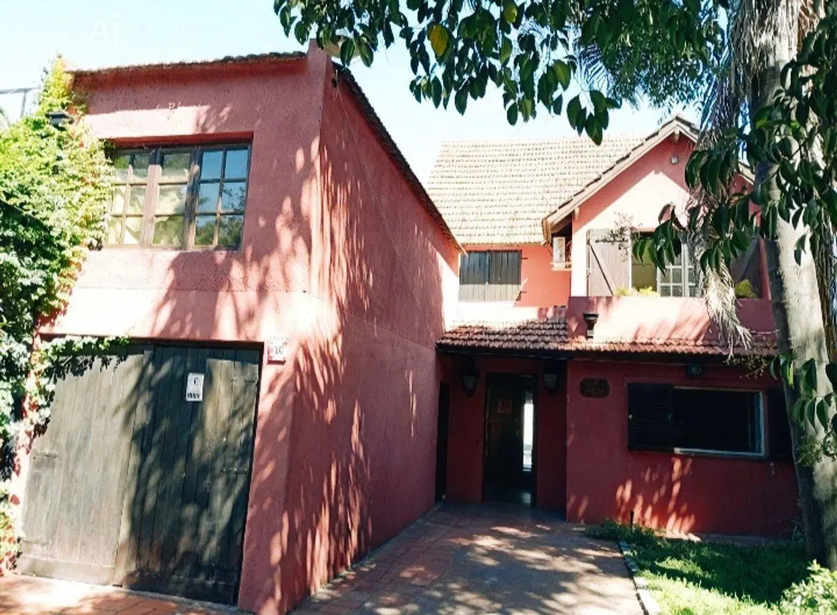 venta casa 7 amb coch, parrilla, pileta ituzaingo 3