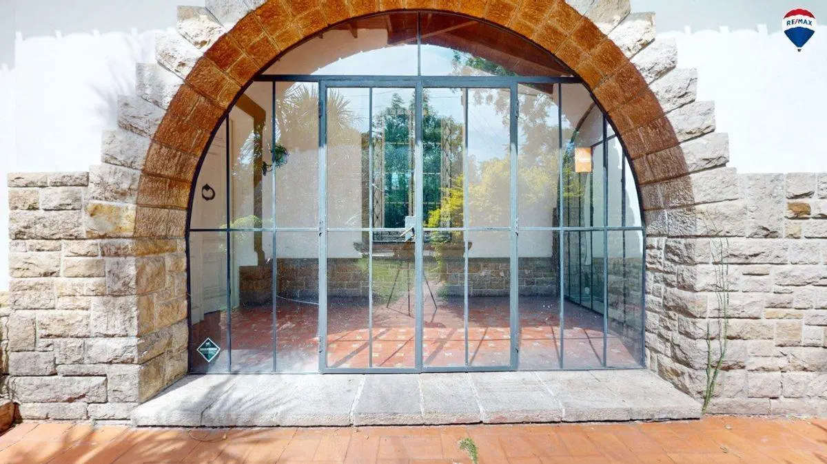 CASA ALQUILER  5 AMBIENTES CASTELAR NORTE 5