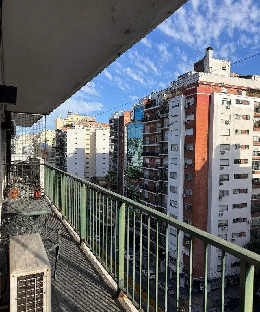 VENTA DEPTO 3 AMBIENTES  COCHERA  FRENTE -PALERMO 2