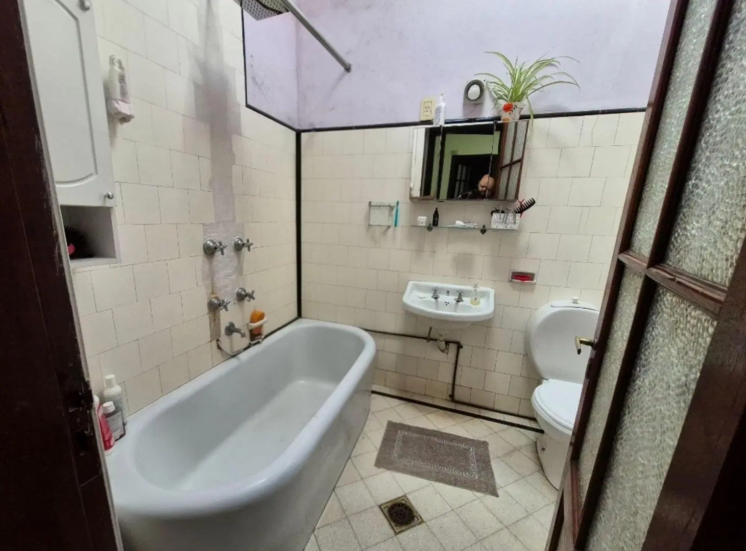CASA VENTA 4 AMBIENTES EN HAEDO 3 CUADRA ESTACION 4