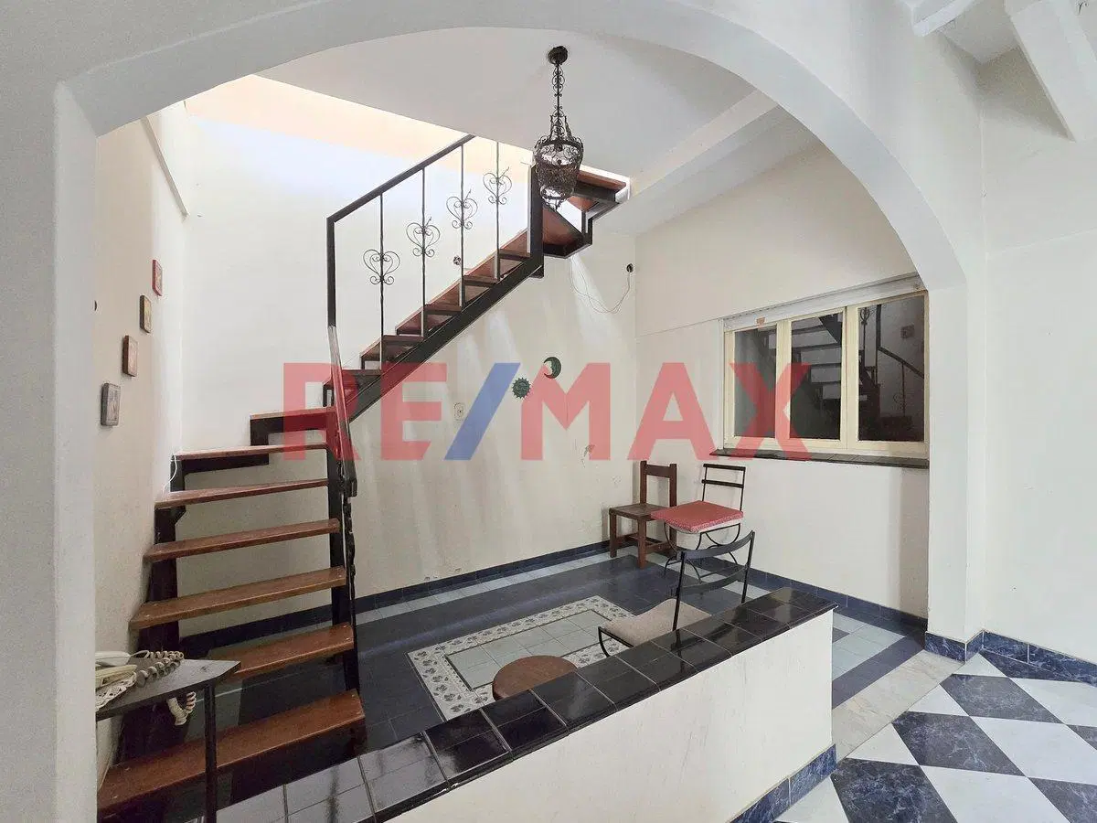 CASA 5 AMB VENTA AVELLANEDA PILETA QUINCHO TIPO PH 8