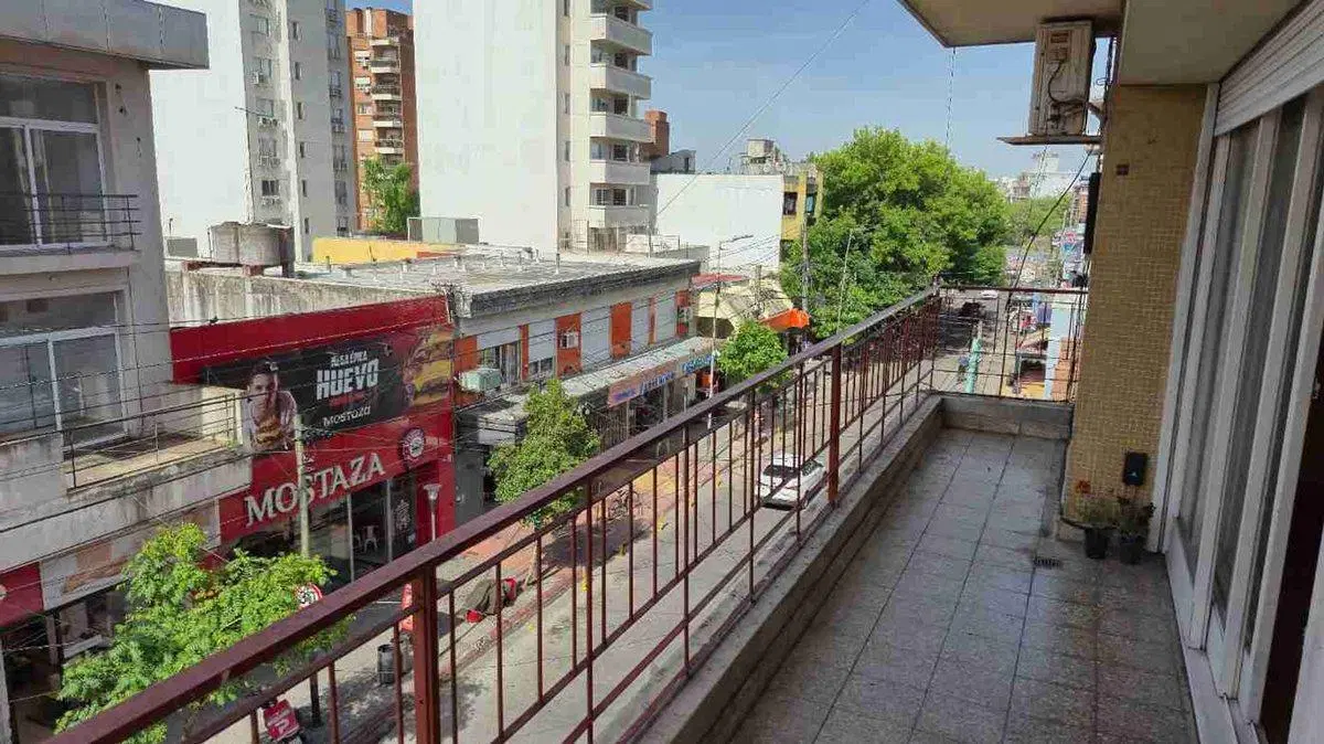 VENTA 3 DEPARTAMENTOS 172m2 TERRAZA PRIV CASTELAR 3