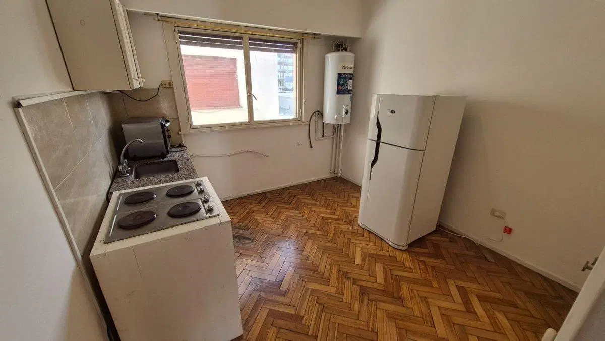 VENTA 3 DEPARTAMENTOS 172m2 TERRAZA PRIV CASTELAR 8