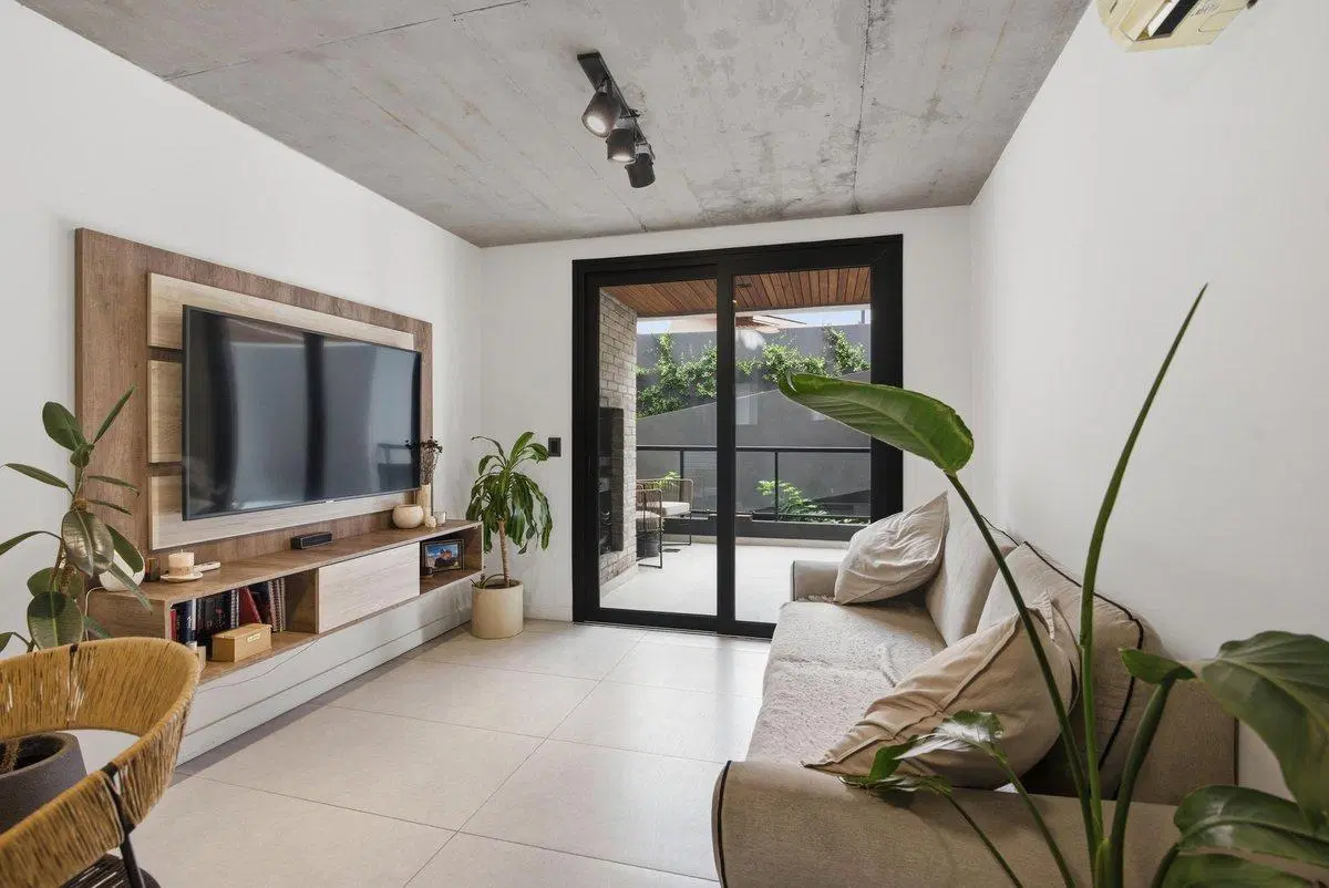 VENTA DEPTO 3 AMB CON PATIO PARQUE LELOIR PREMIUM 8