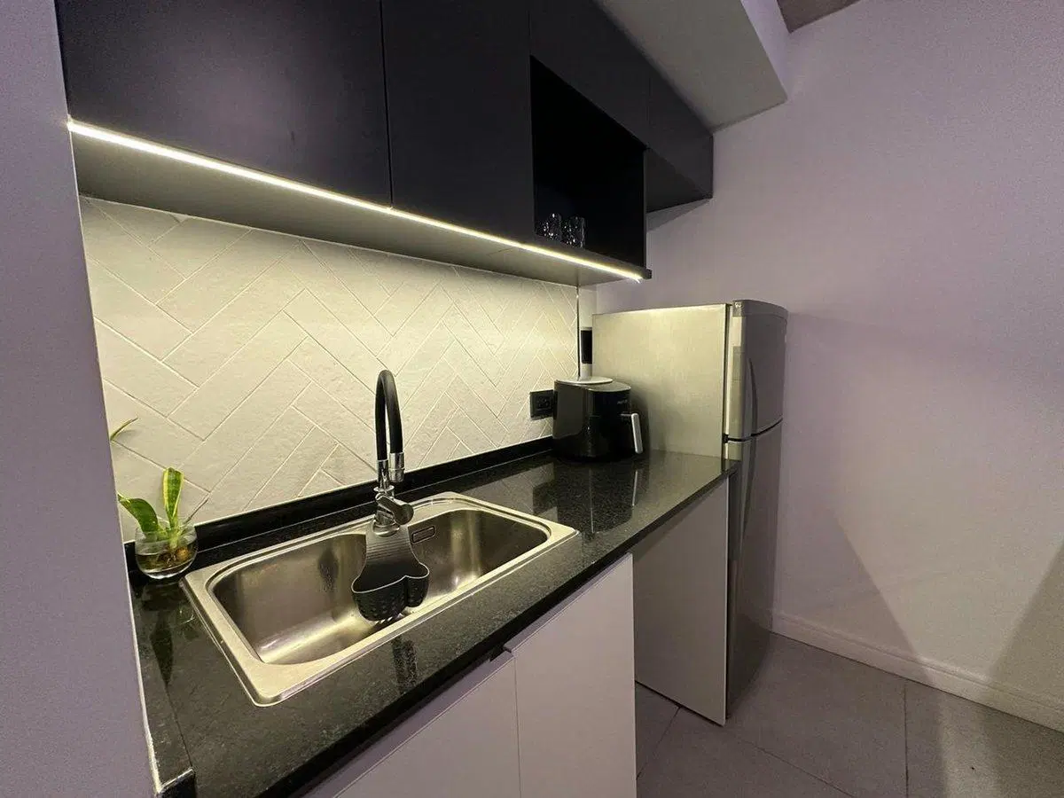 VENTA DEPTO MONOAMBIENTE PARQUE LELOIR AMENITIES 3