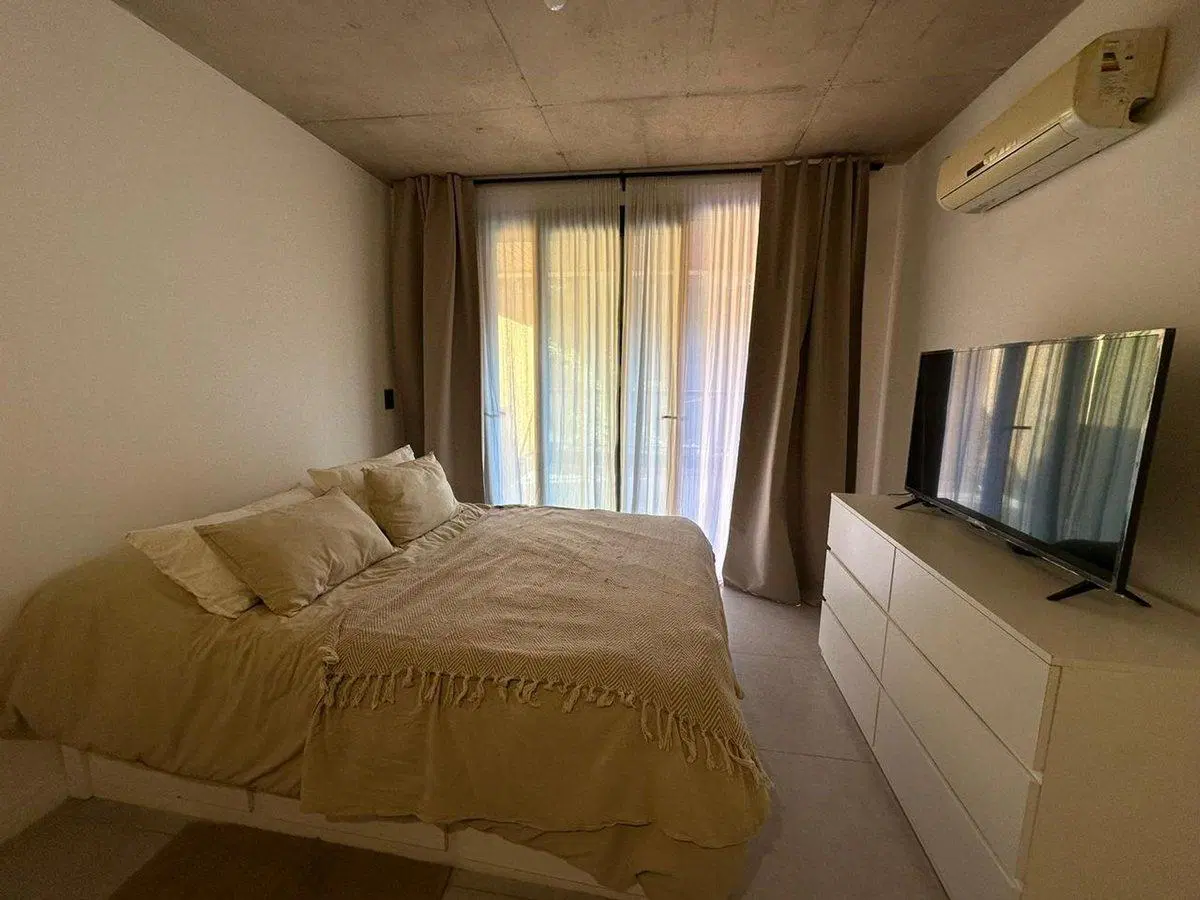 VENTA DEPTO MONOAMBIENTE PARQUE LELOIR AMENITIES 2