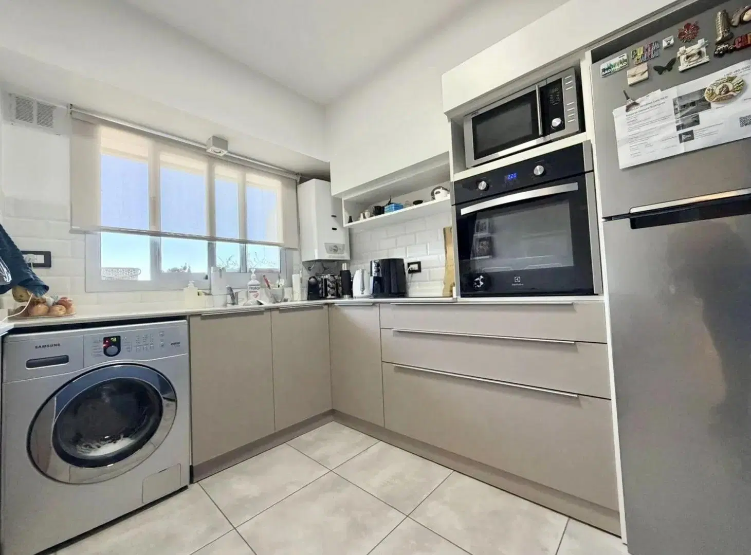 VENTA DEPTO 2 AMB CON BALCÓN Y COCHERA - ITUZAINGÓ 3