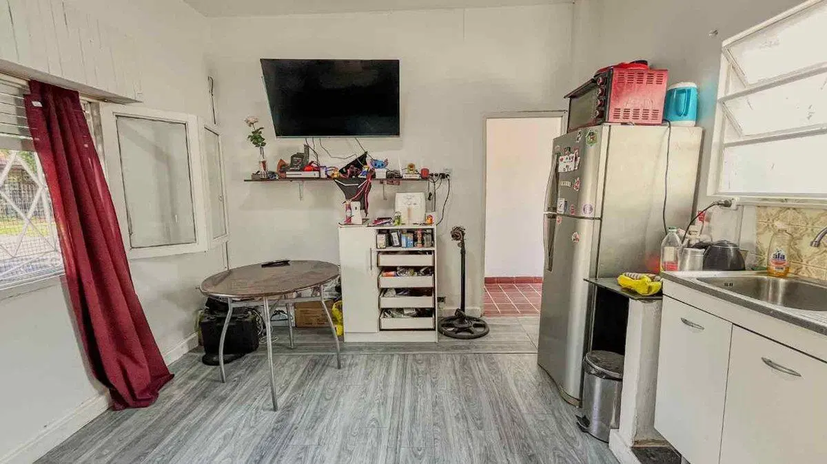 Venta Casa 2 ambientes Morón Sur FINANCIACIÓN 5