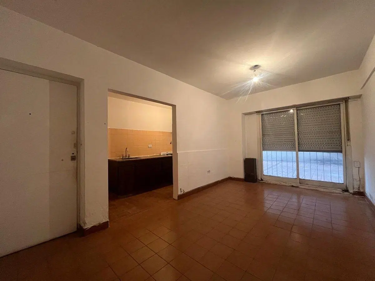 VENTA DEPARTAMENTO 2 AMBIENTES RAMOS MEJIA 2