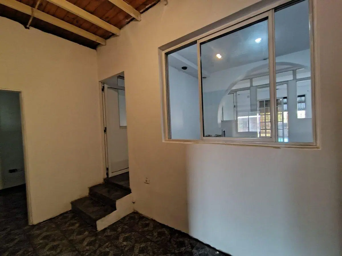 VENTA BLOQUE GALPON +LOCALES+VIVIENDA MERLO 4