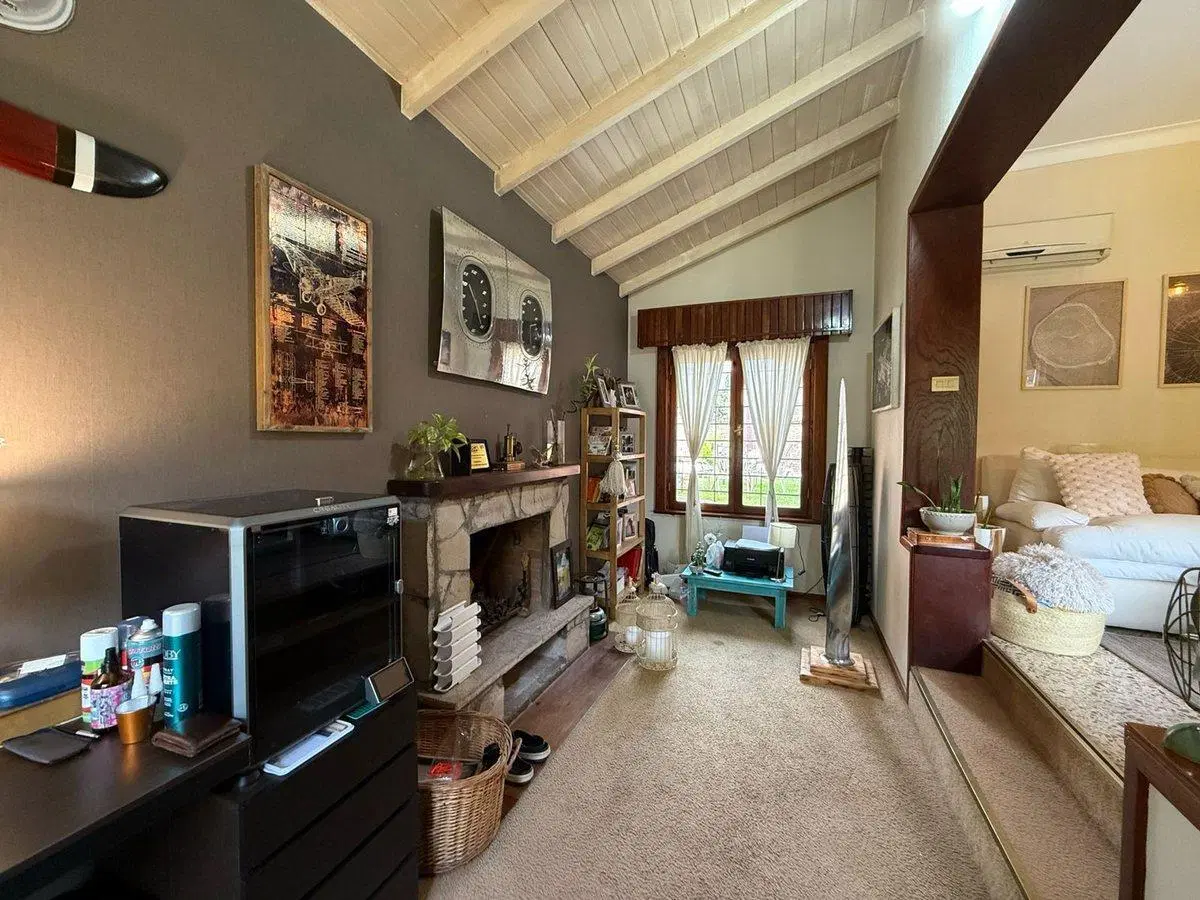 VENTA CASA 5 AMB COCH- JARDIN  APTO CRED CASTELAR 8