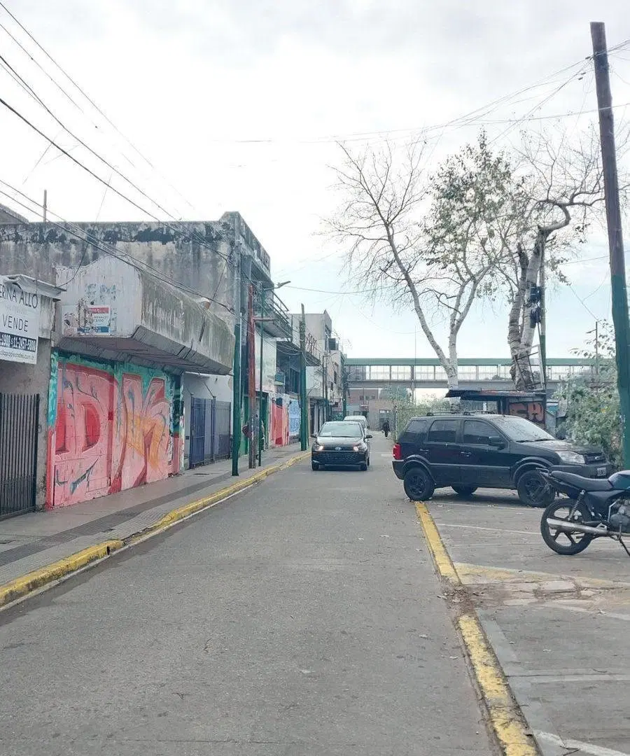 Venta local 680m2 m2 financia estacion ituzaingo 5