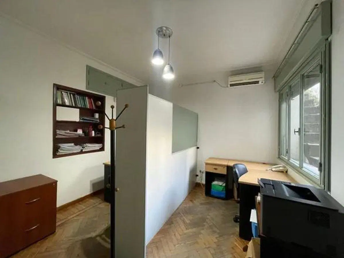 VENTA DEPTO 7 AMB-MULTIPLES USOS-CASTELAR NORTE 4
