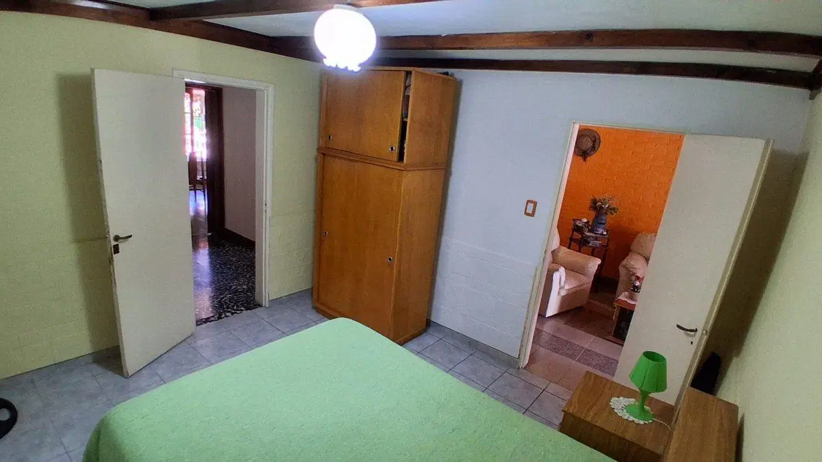 VENTA CASA DE 4 AMB. CON QUINCHO, GARAGE EN LUJAN 8