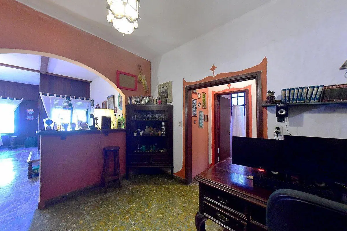VENTA CASA MULTIFAMILIAR CON GRAN PISCINA Y PARQUE 3