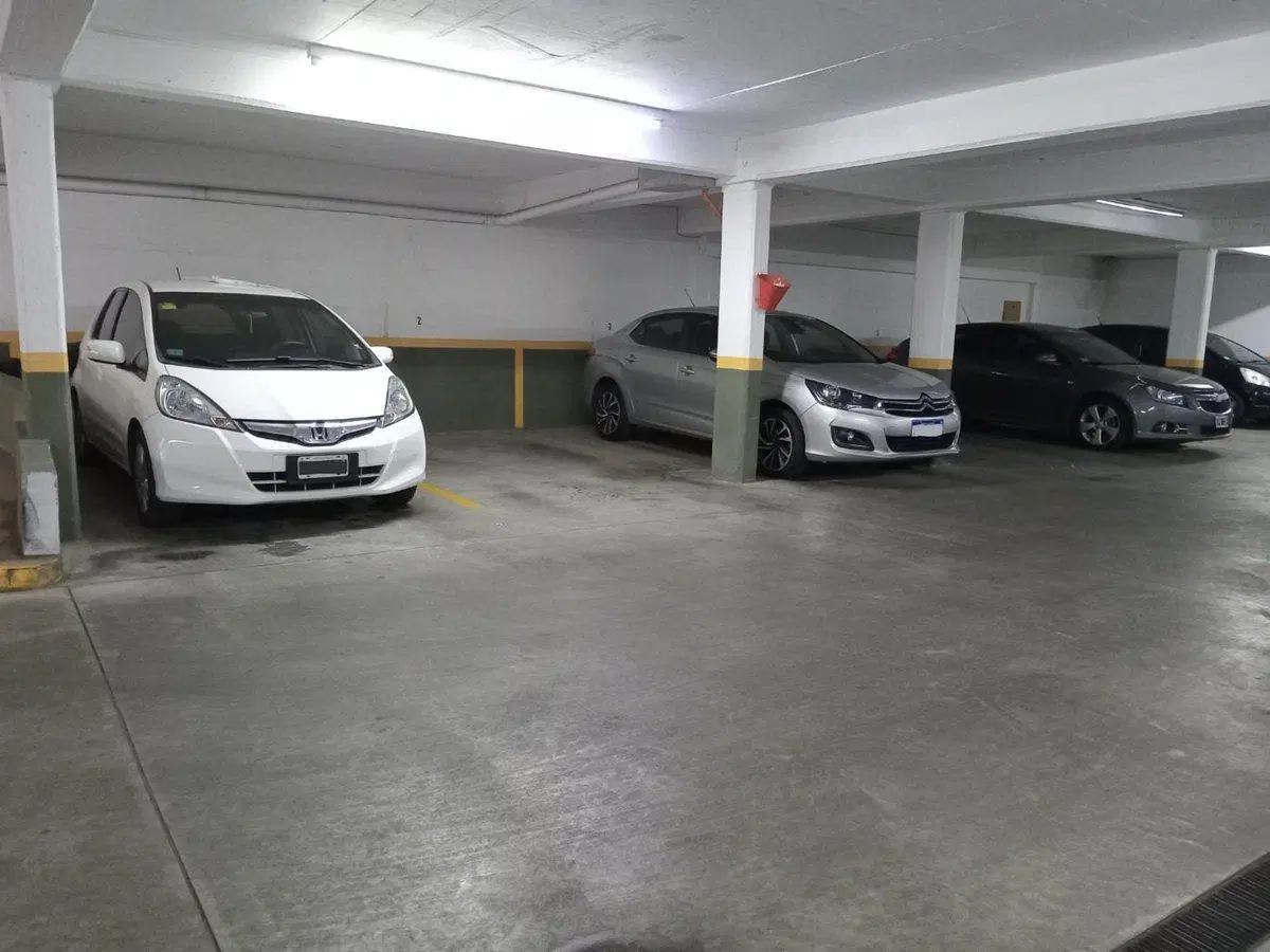 VENTA COCHERA CUBIERTA - VILLA BALLESTER 4