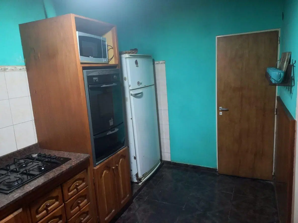 Venta Casa 4 amb San Vicente con garage y jardín. 3