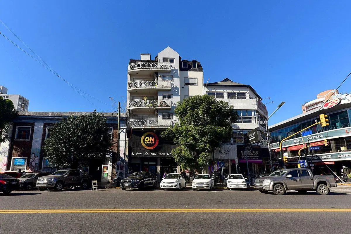 DEPARTAMENTO 2 AMB. RAMOS MEJIA VENTA-APTO CREDITO 4