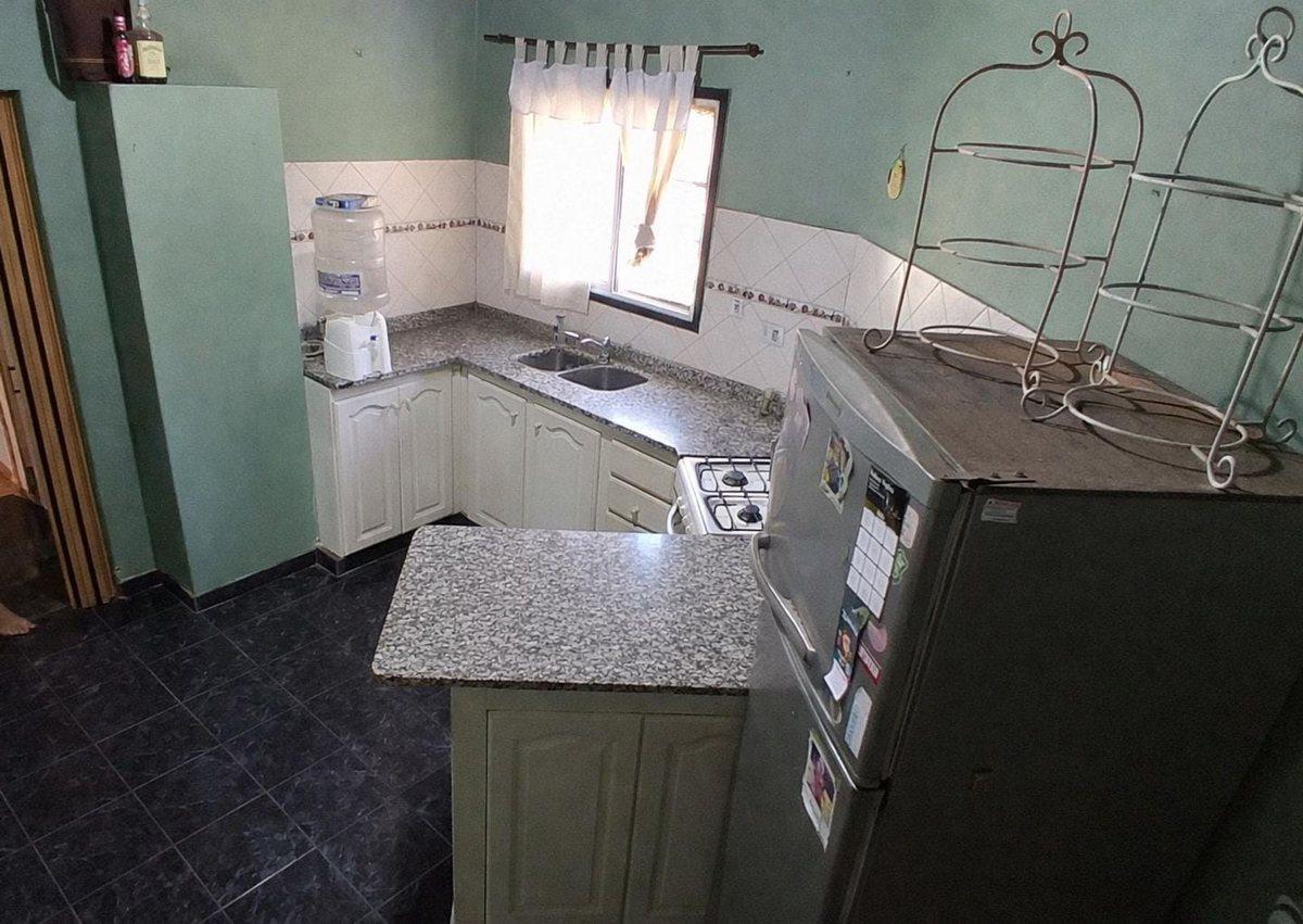 Foto de VENTA CASA 5 AMBIENTES MERLO, imagen 3