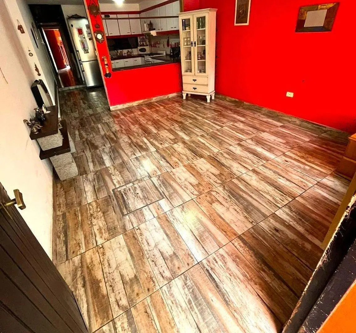 VENTA PH CASTELAR CON COCHERA Y PATIO 3