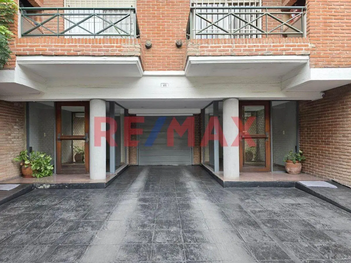 VENTA DEPTO 2 AMB APTO PROFESIONAL CASTELAR NORTE 4