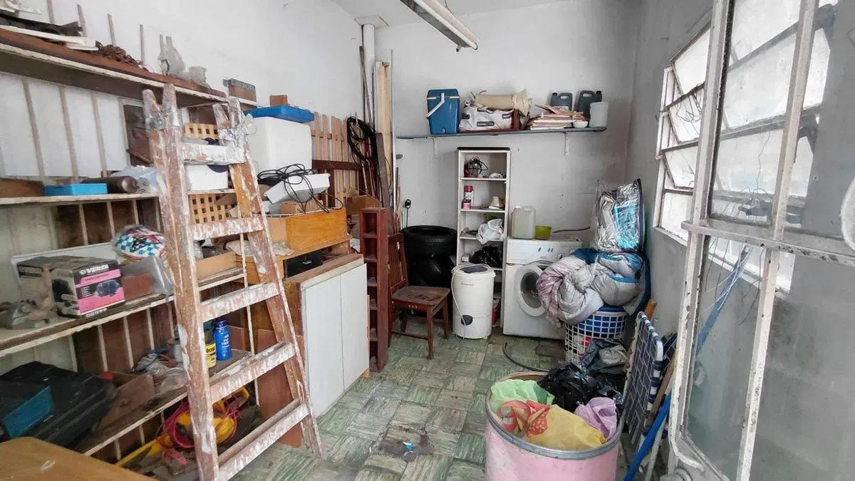 CASA 6 AMB EN MORON VENTA  + LOCAL APTA CREDITO 3