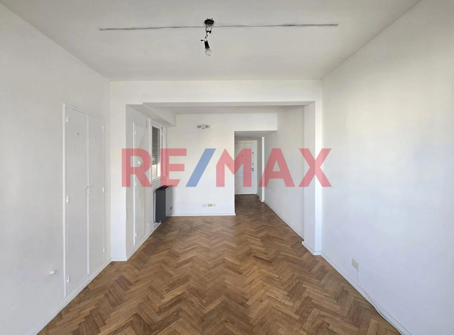 VENTA DEPTO 2 AMBIENTES BOEDO 1O PISO AV LA PLATA 8