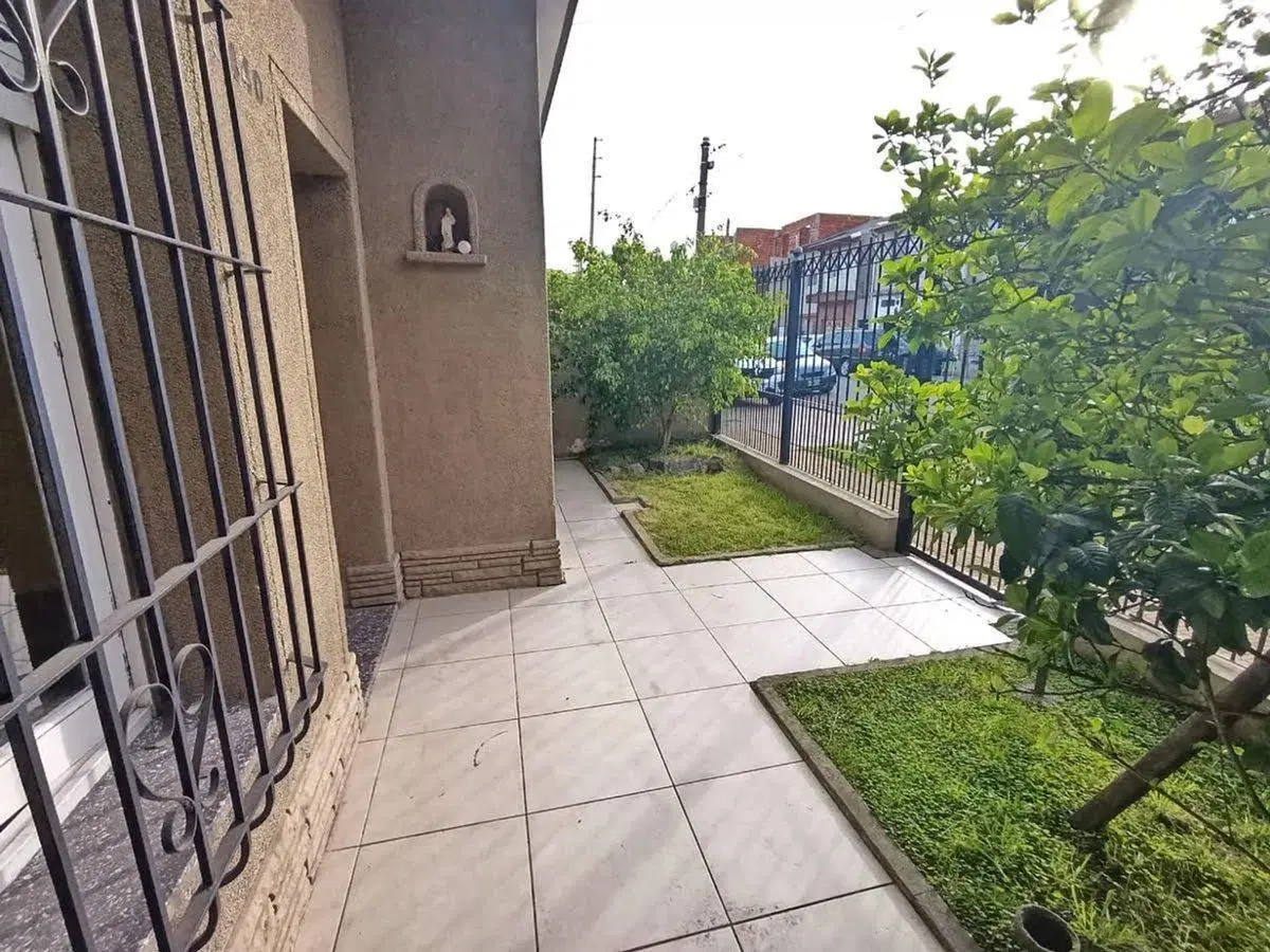 VENTA CASA 3 AMBIENTES MORON APTA CREDITO 3