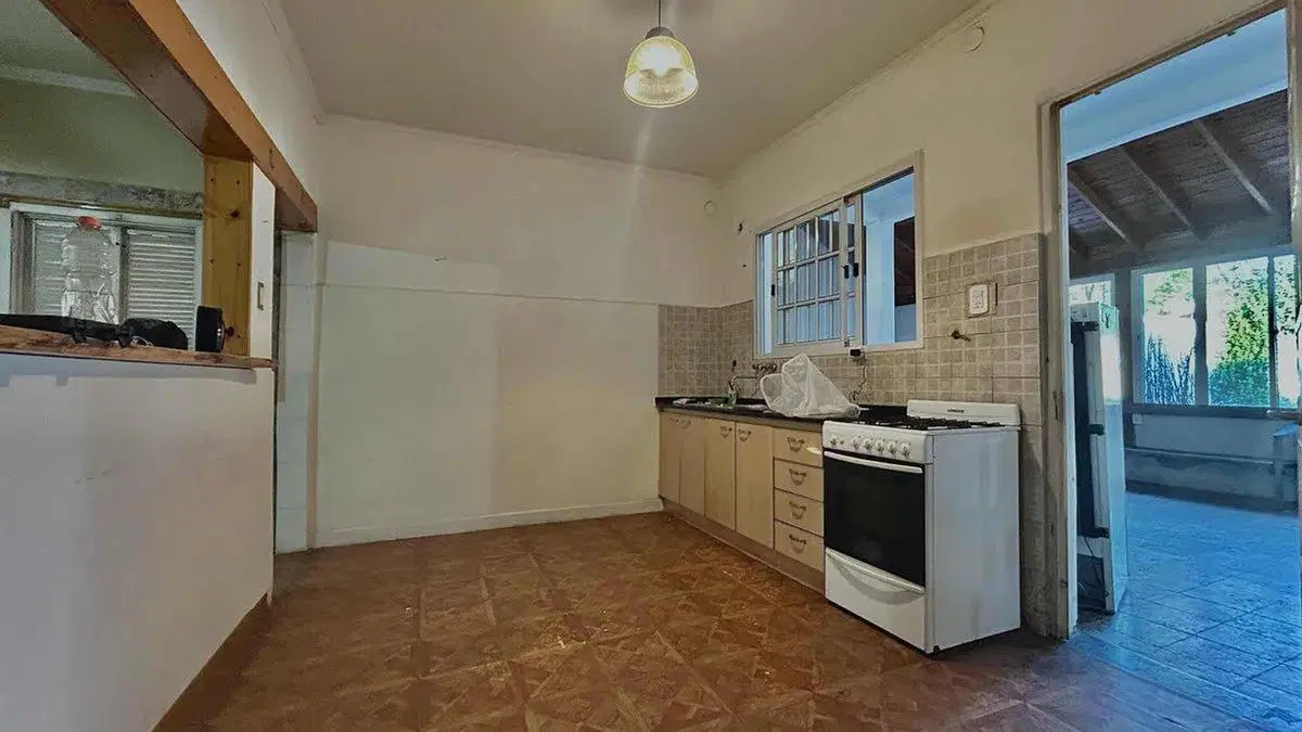 VENTA CASA 3 AMBIENTES MORON APTA CREDITO 5