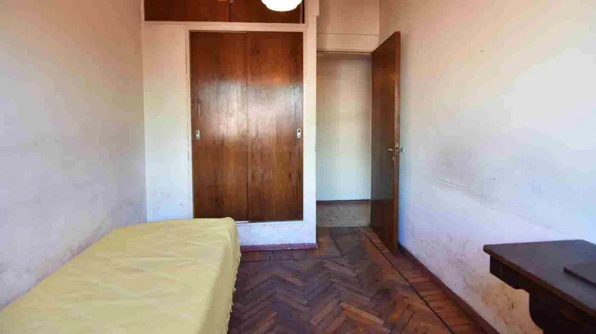 VENTA DPTO 3 AMBS LINIERS CENTRO C/ PATIO LAVADERO 8