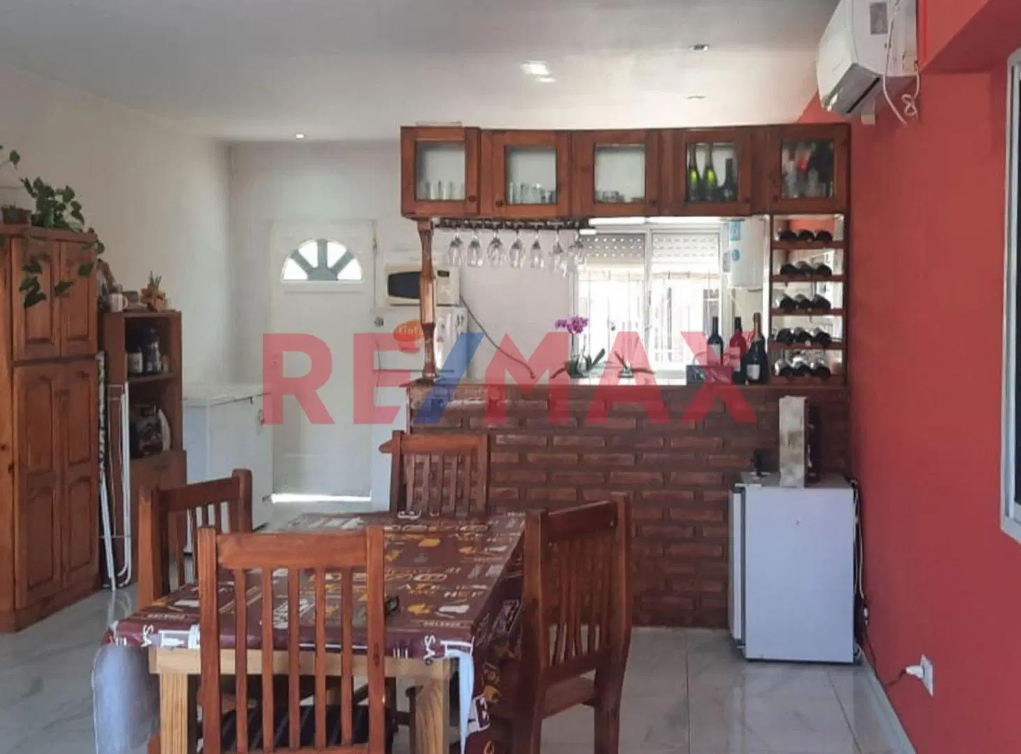 CASA 3 AMBIENTES EN VENTA DEL VISO- QUINCHO PILETA 5