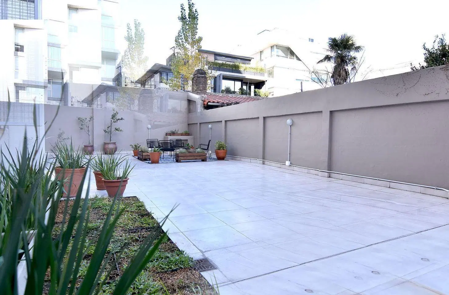 VENTA DPTO 3 AMBS DEVOTO con PATIO RECICLADO 3