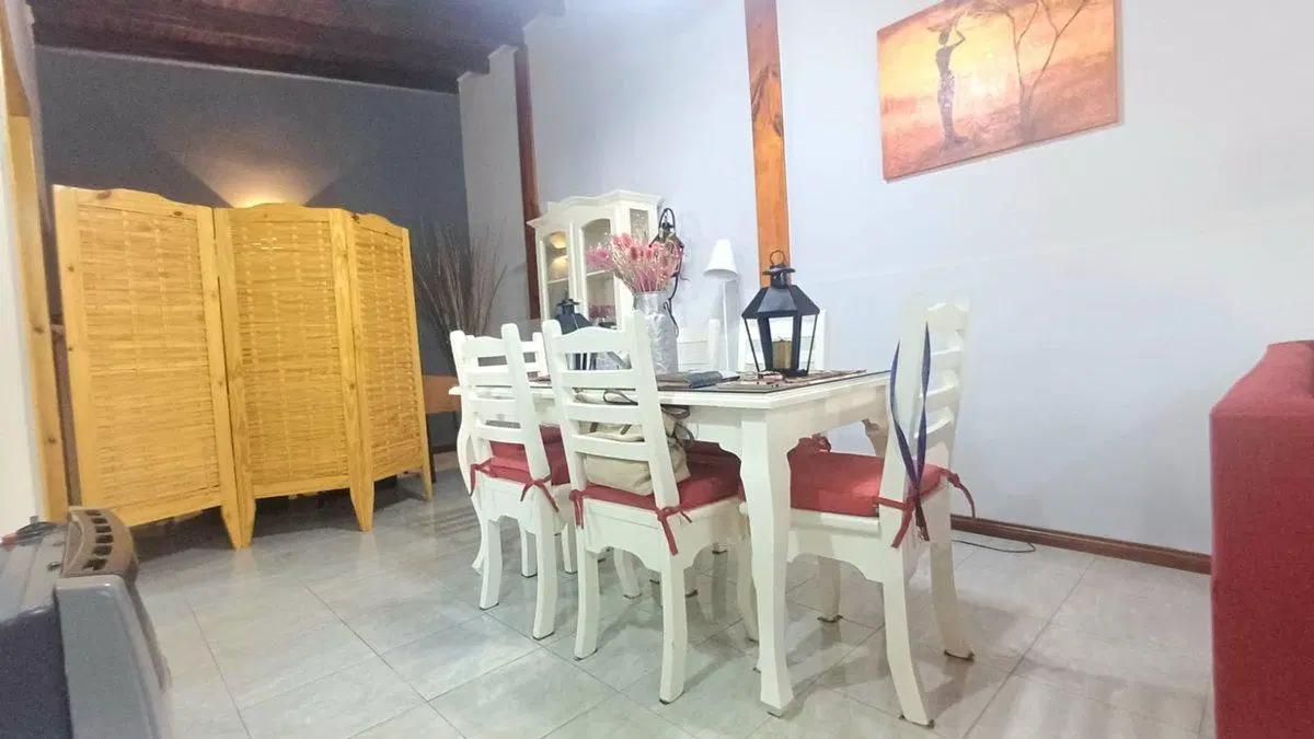 VENTA CASA TIPO PH CASTELAR SUR OPORTUNIDAD 8