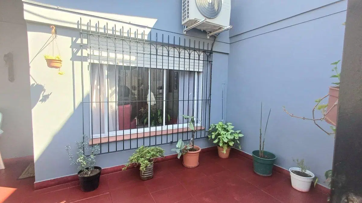 VENTA CASA TIPO PH CASTELAR SUR OPORTUNIDAD 5