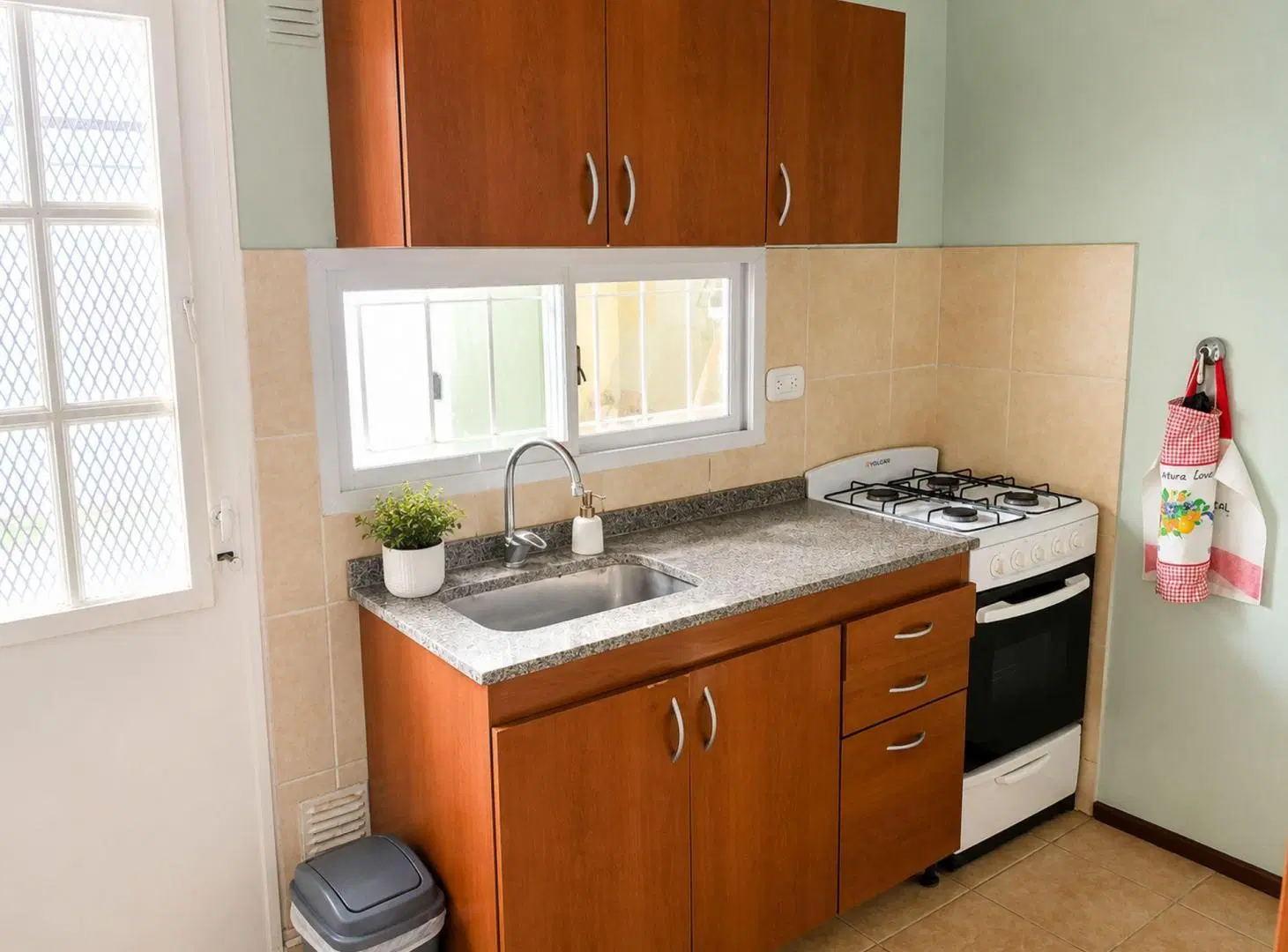 VENTA CASA TIPO PH 3 AMBIENTES ITUZAINGO 3