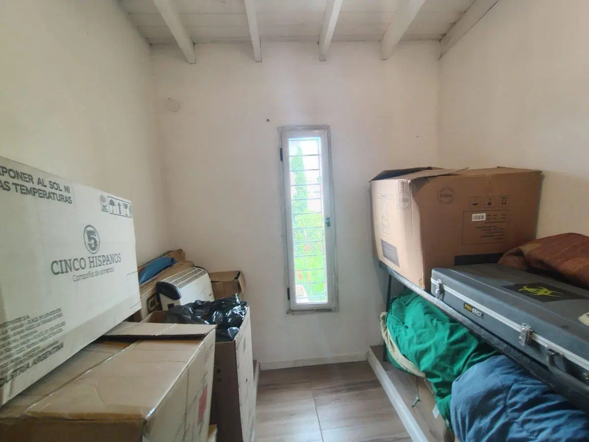 VENTA CASA 5 AMBIENTES C/COCHERA ITUZAINGO NORTE 8